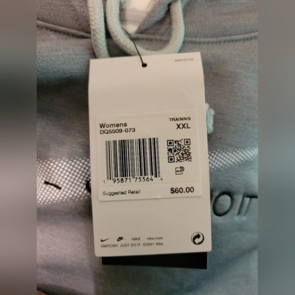 Cropped Nike‎ Therma Sweatshirt - Picture 2 of 3